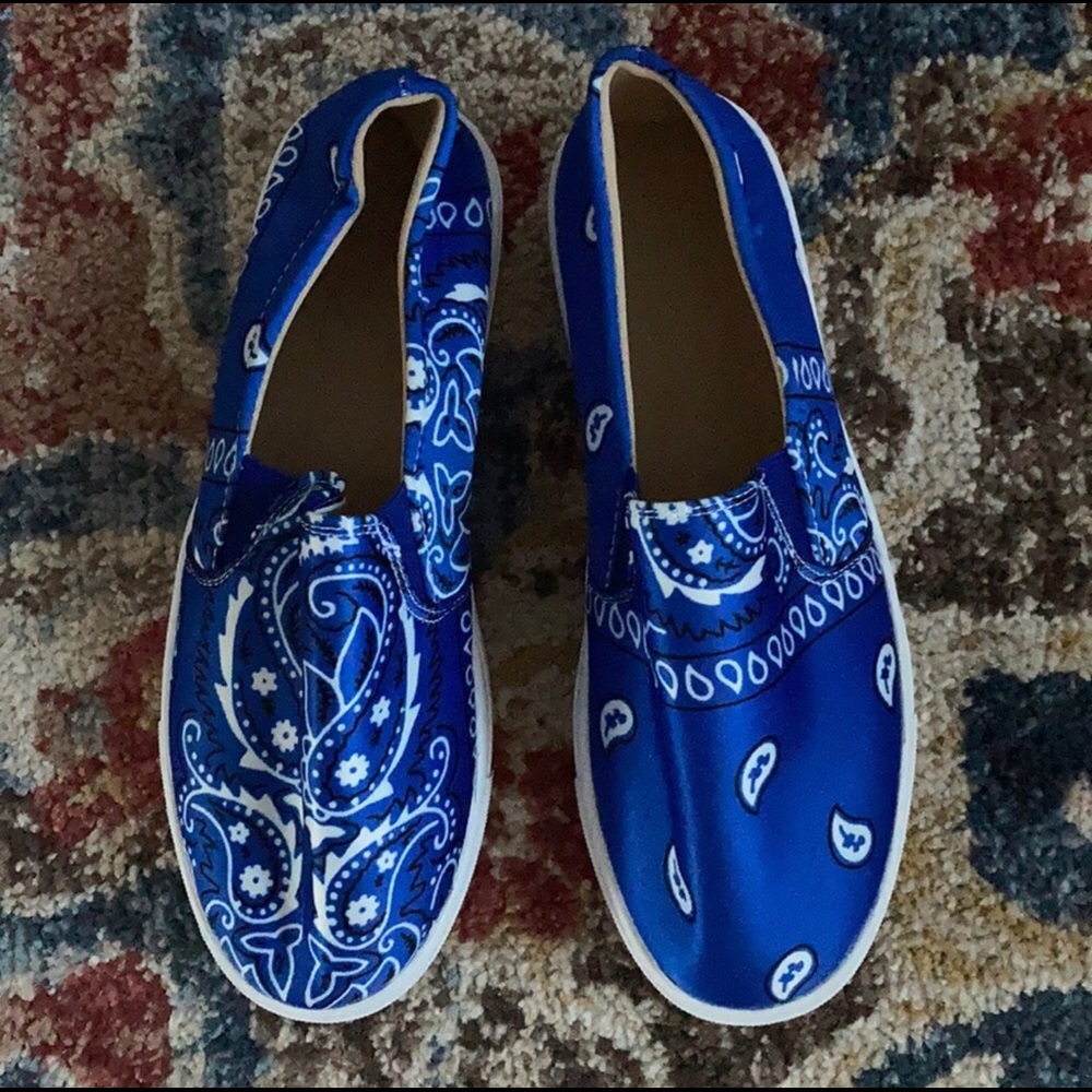 Black Bandana Loafers - Picture 3 of 3